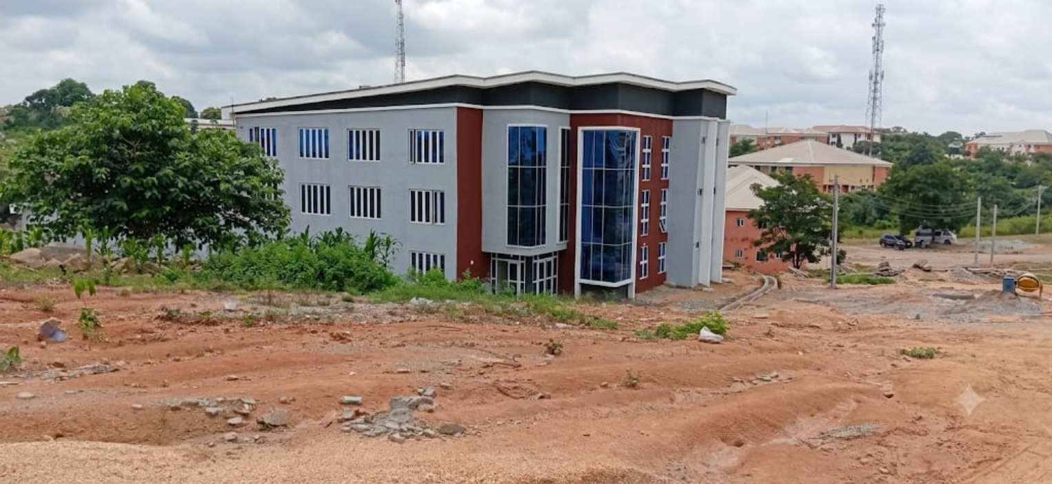Faculty of Basic Clinical Sciences Building
